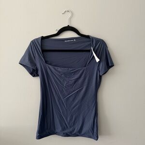 Abercrombie & Fitch Navy Scoop Neck Short Sleeve Tee